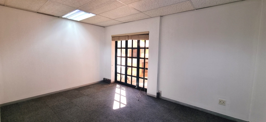 To Let commercial Property for Rent in Sunninghill Gauteng