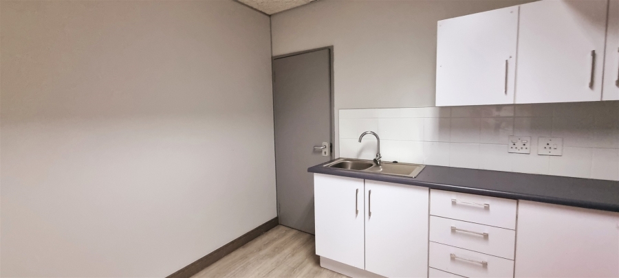 To Let commercial Property for Rent in Sunninghill Gauteng
