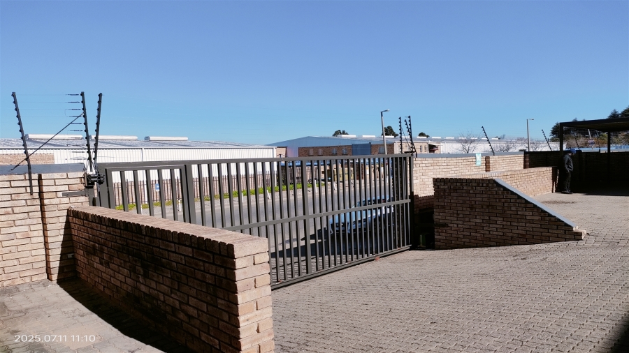 To Let commercial Property for Rent in Laser Park Gauteng