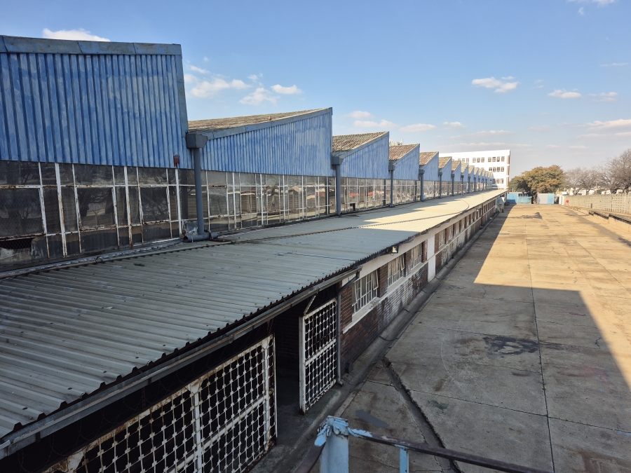 To Let commercial Property for Rent in Elandsfontein Gauteng