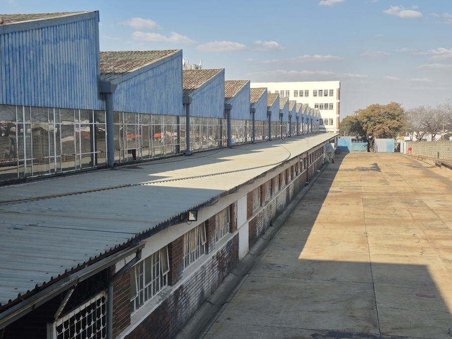 To Let commercial Property for Rent in Elandsfontein Gauteng