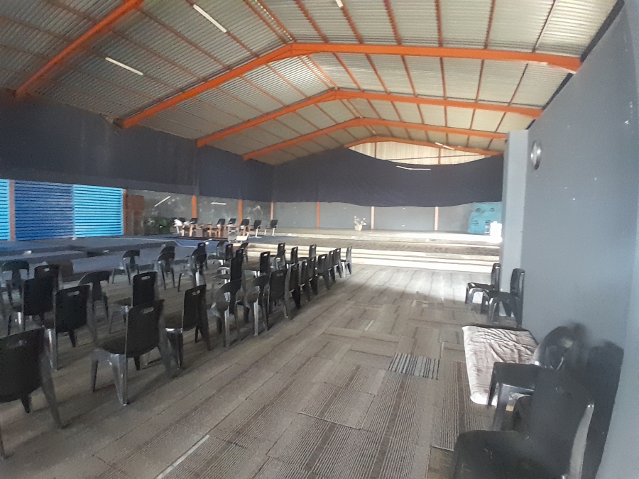 Commercial Property for Sale in Chiawelo Gauteng