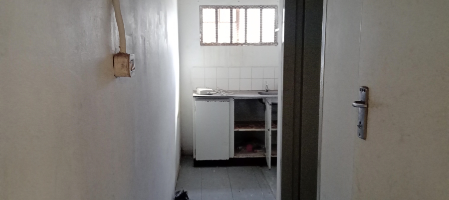To Let commercial Property for Rent in Selby Gauteng