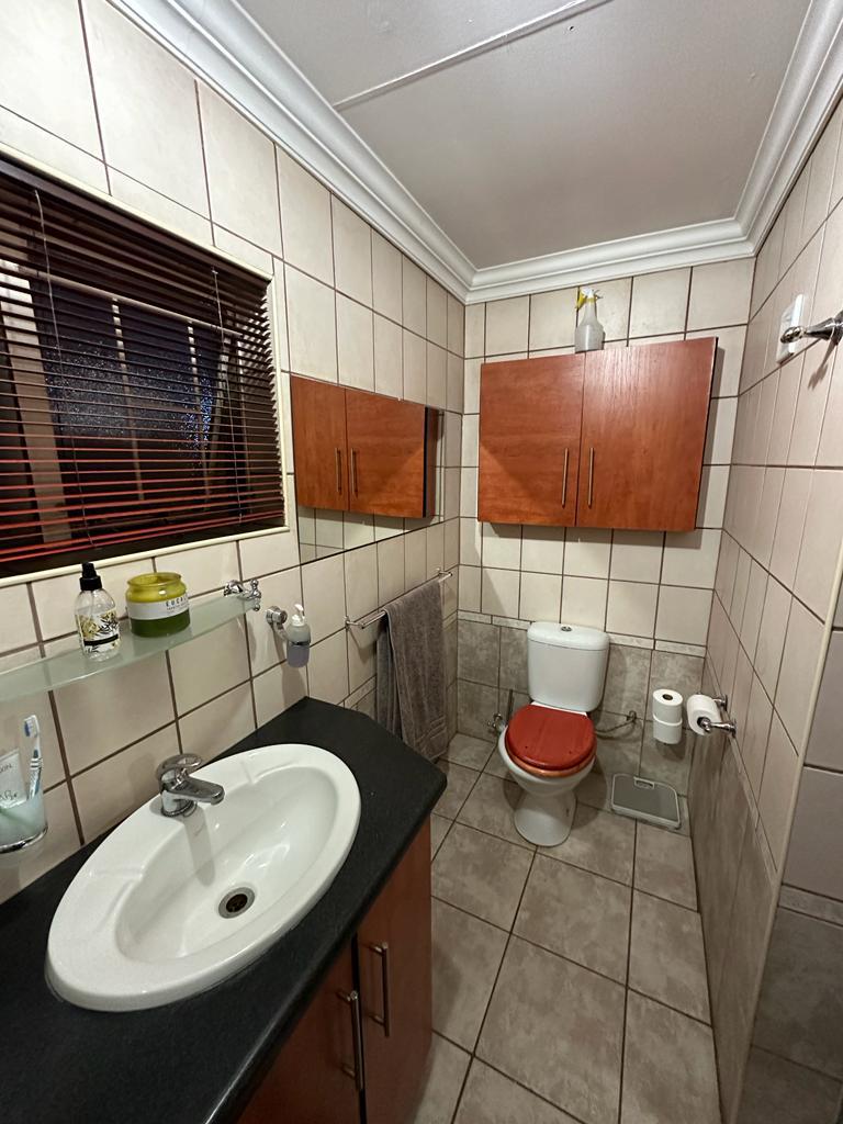 To Let 1 Bedroom Property for Rent in The Reeds Gauteng