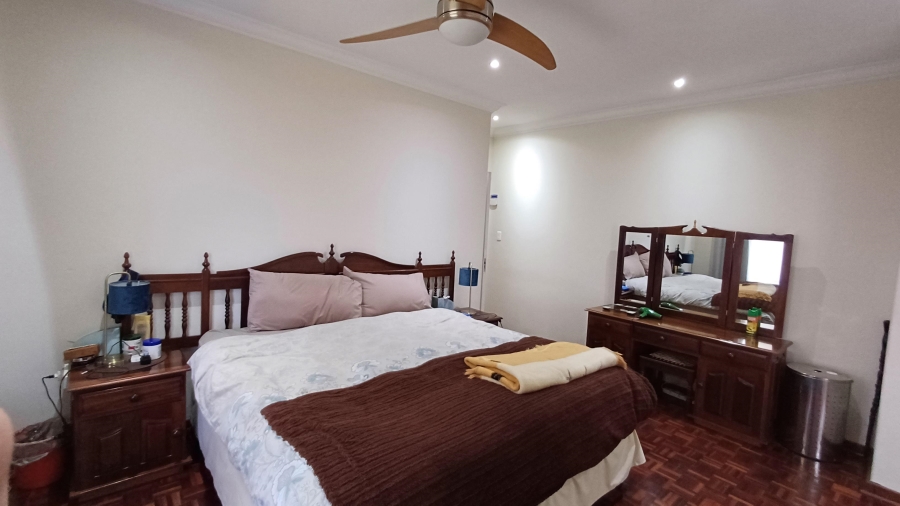 To Let 3 Bedroom Property for Rent in Randhart Gauteng