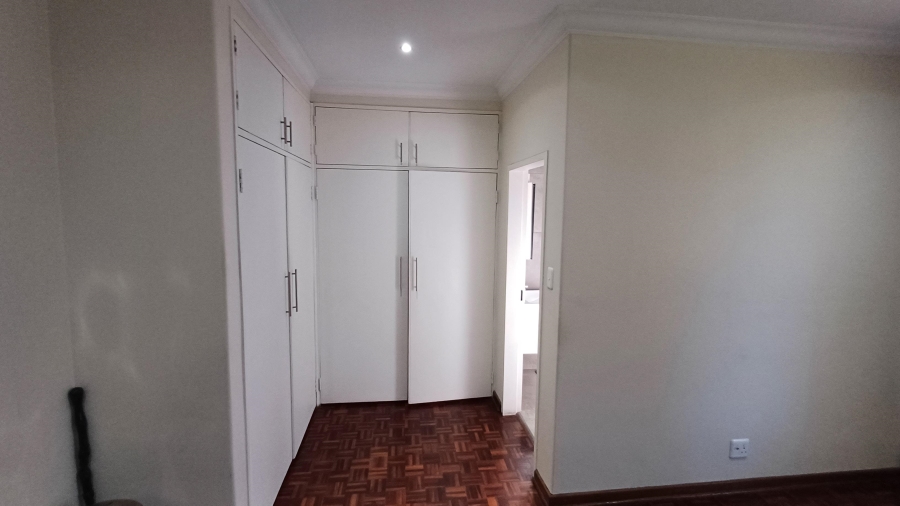 To Let 3 Bedroom Property for Rent in Randhart Gauteng
