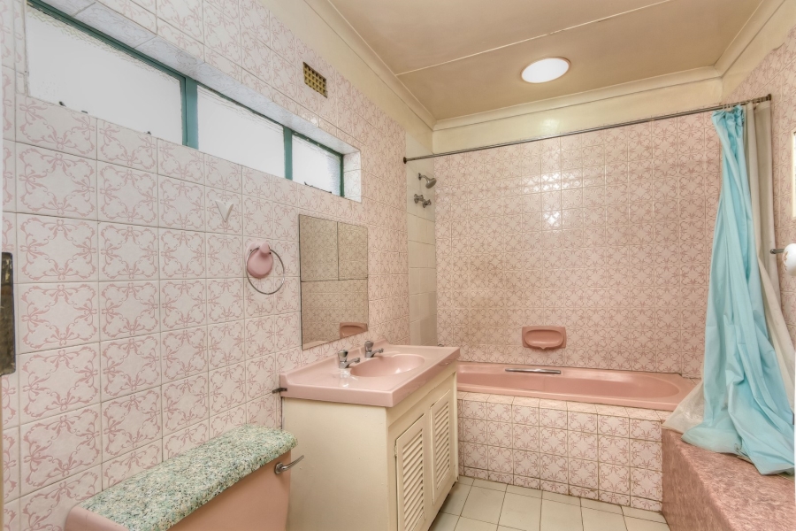 3 Bedroom Property for Sale in Observatory Gauteng