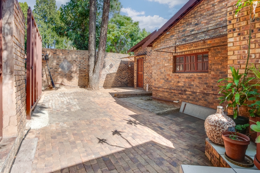13 Bedroom Property for Sale in Boskruin Gauteng