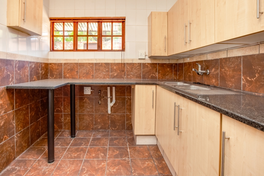 13 Bedroom Property for Sale in Boskruin Gauteng