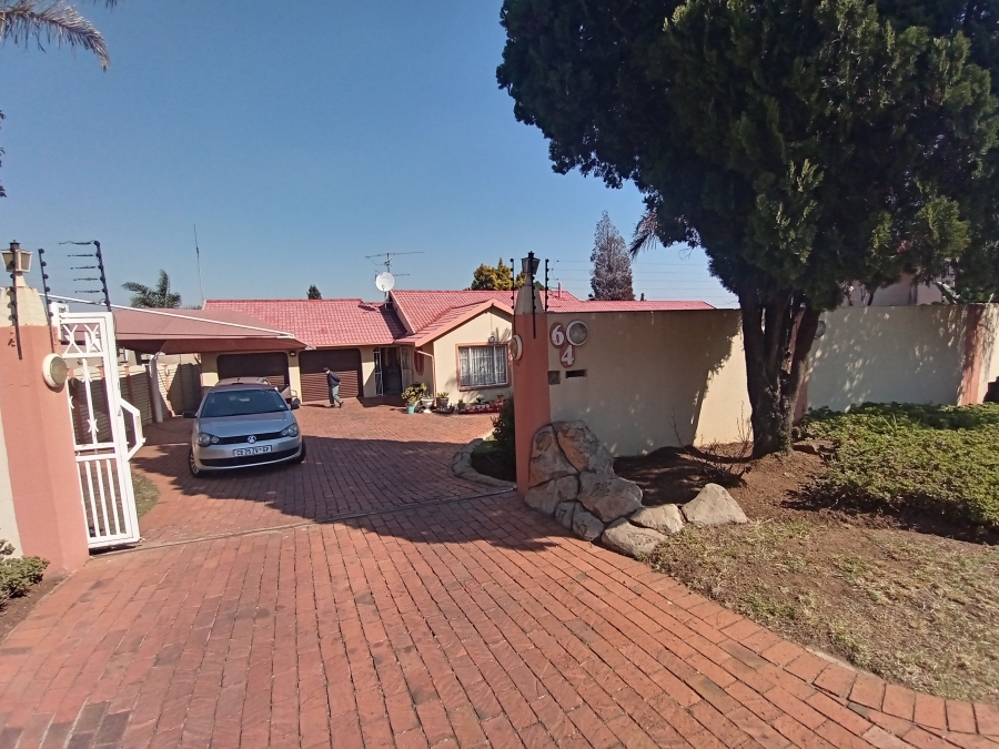 3 Bedroom Property for Sale in Winchester Hills Gauteng