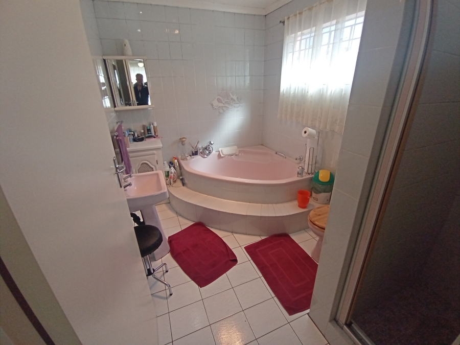 3 Bedroom Property for Sale in Winchester Hills Gauteng
