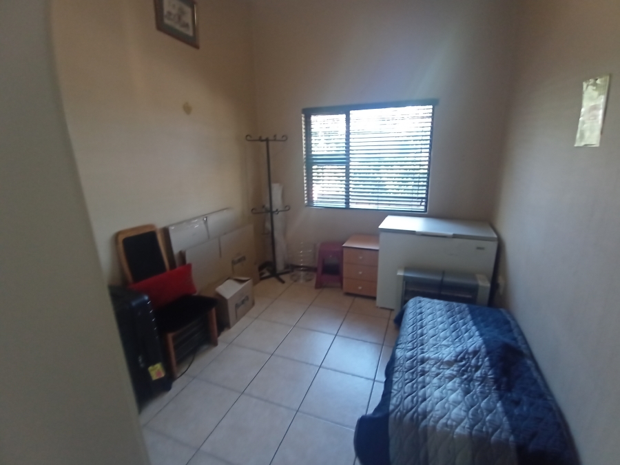 3 Bedroom Property for Sale in Oakdene Gauteng
