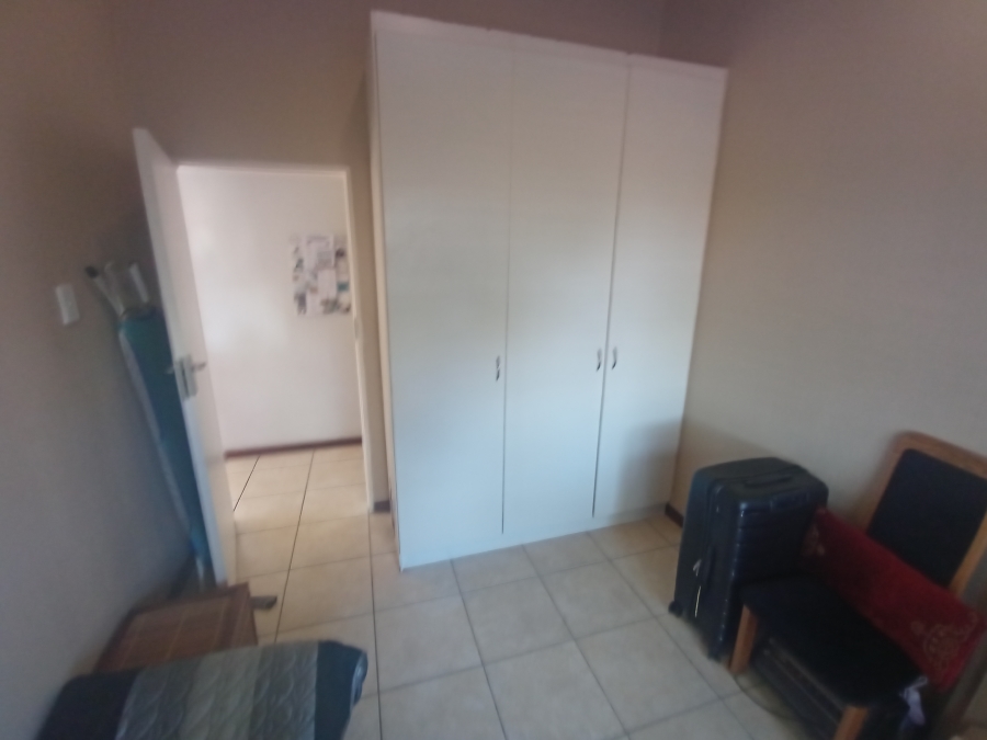 3 Bedroom Property for Sale in Oakdene Gauteng