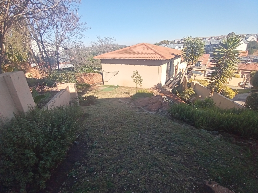 3 Bedroom Property for Sale in Oakdene Gauteng
