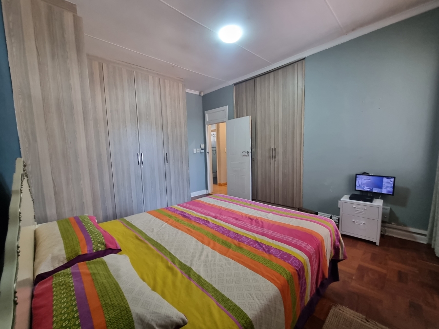 3 Bedroom Property for Sale in Robertsham Gauteng
