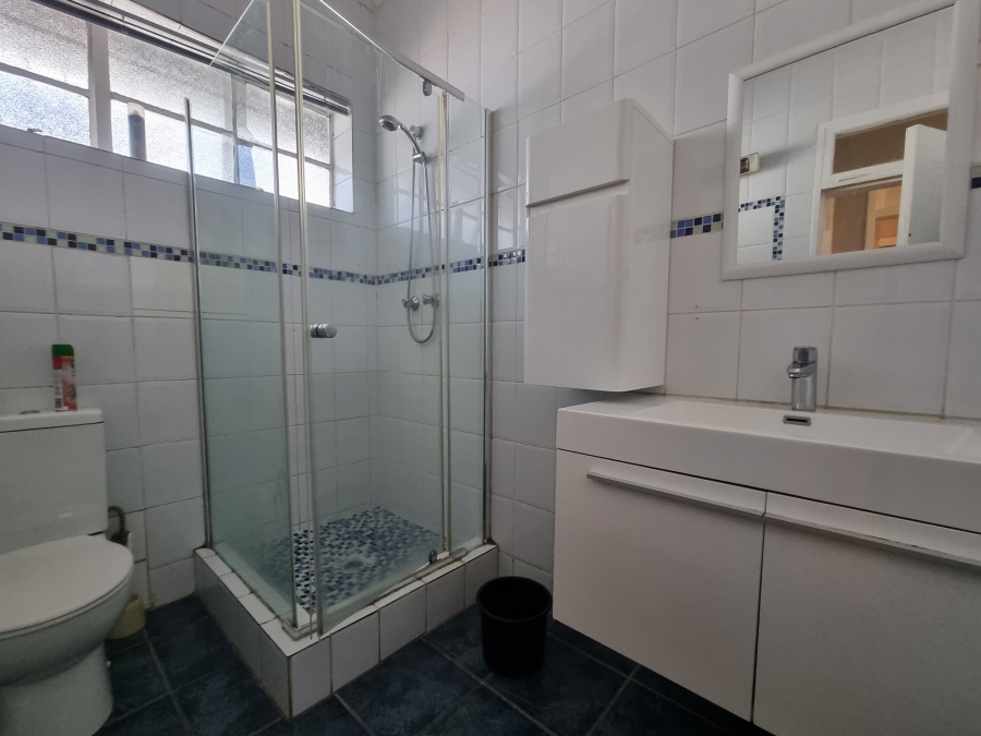 3 Bedroom Property for Sale in Robertsham Gauteng