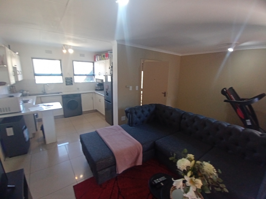 2 Bedroom Property for Sale in Winchester Hills Gauteng