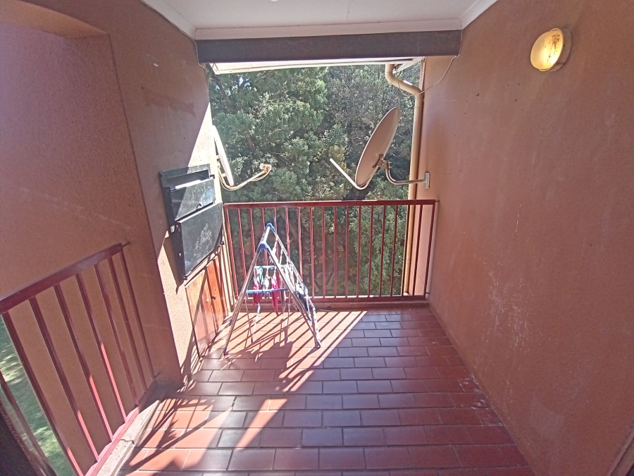 2 Bedroom Property for Sale in Winchester Hills Gauteng