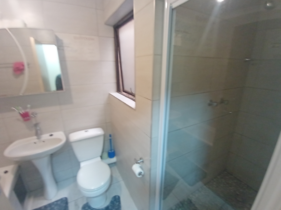 2 Bedroom Property for Sale in Winchester Hills Gauteng