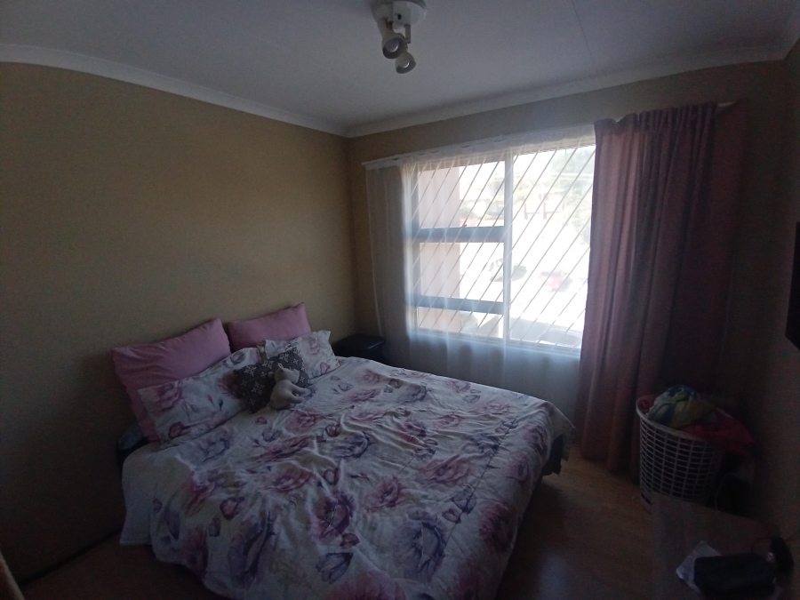 2 Bedroom Property for Sale in Winchester Hills Gauteng