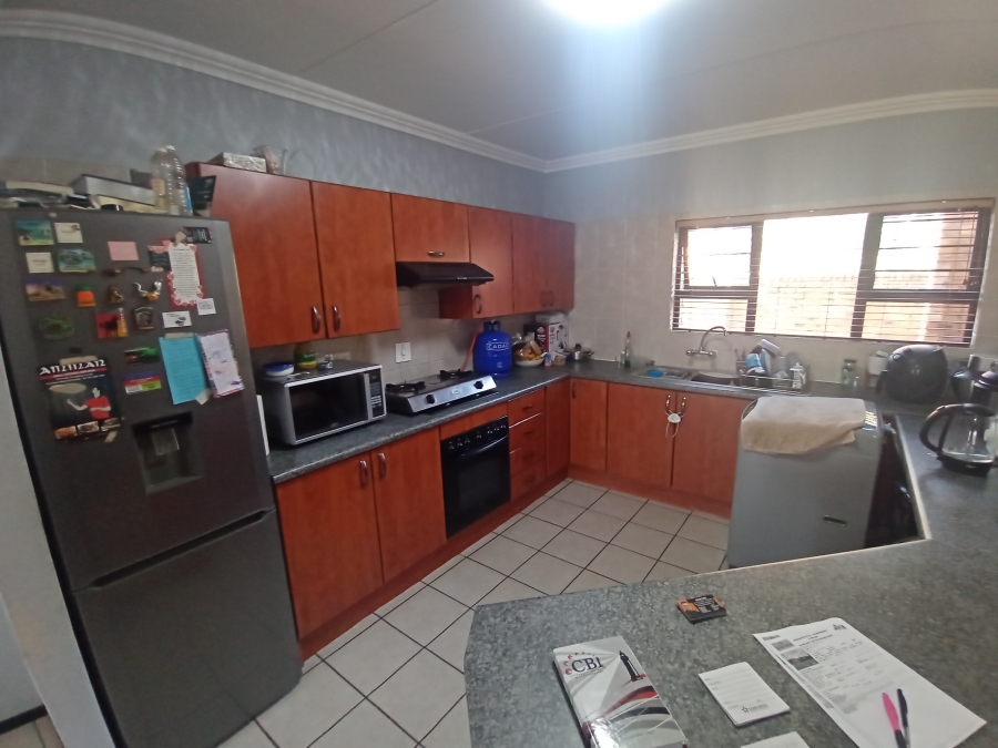2 Bedroom Property for Sale in Winchester Hills Gauteng