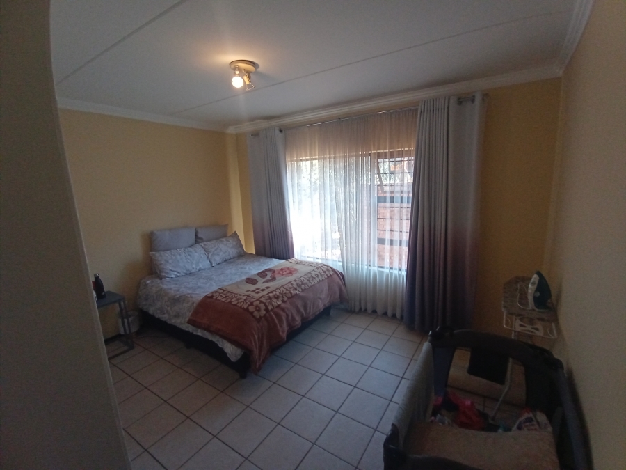 2 Bedroom Property for Sale in Winchester Hills Gauteng