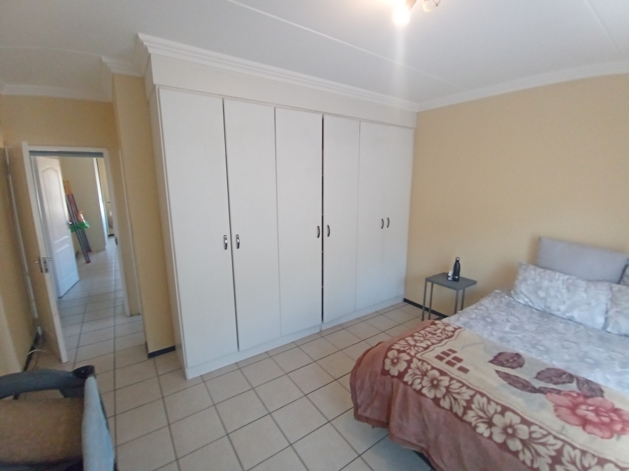 2 Bedroom Property for Sale in Winchester Hills Gauteng