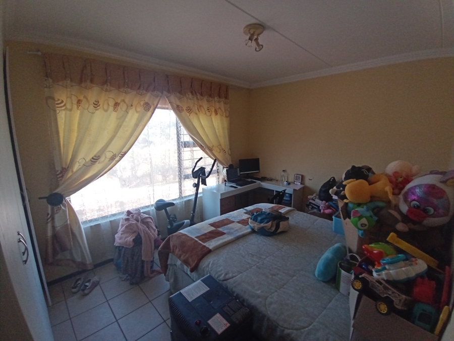 2 Bedroom Property for Sale in Winchester Hills Gauteng