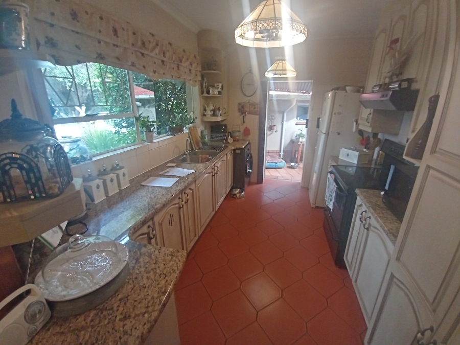 3 Bedroom Property for Sale in Brackenhurst Gauteng