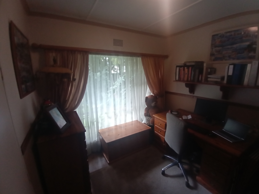 3 Bedroom Property for Sale in Brackenhurst Gauteng