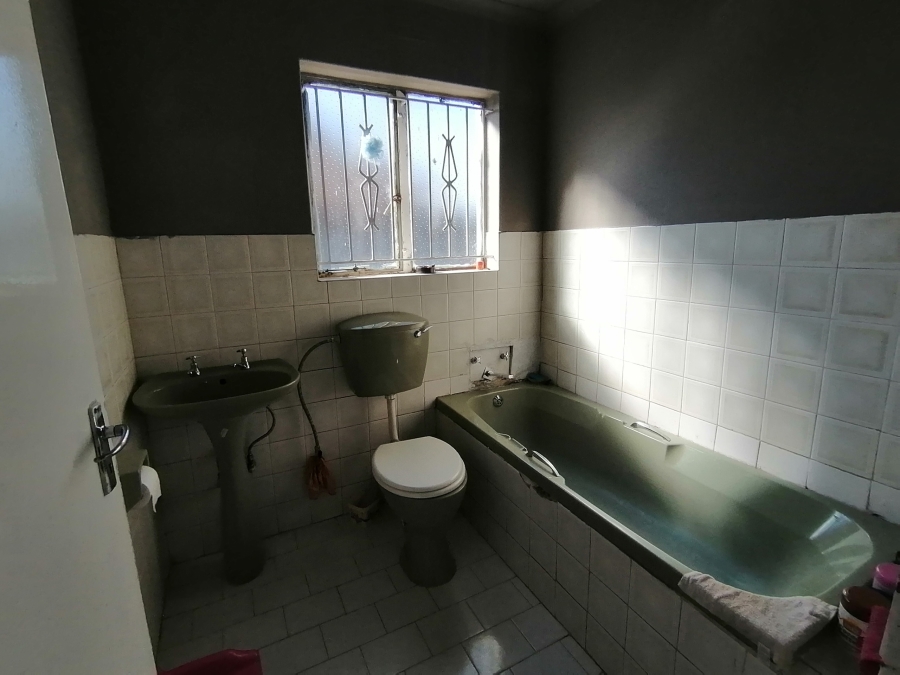 To Let 2 Bedroom Property for Rent in Ennerdale Gauteng