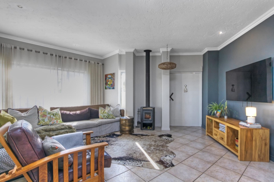 3 Bedroom Property for Sale in Sunninghill Gauteng