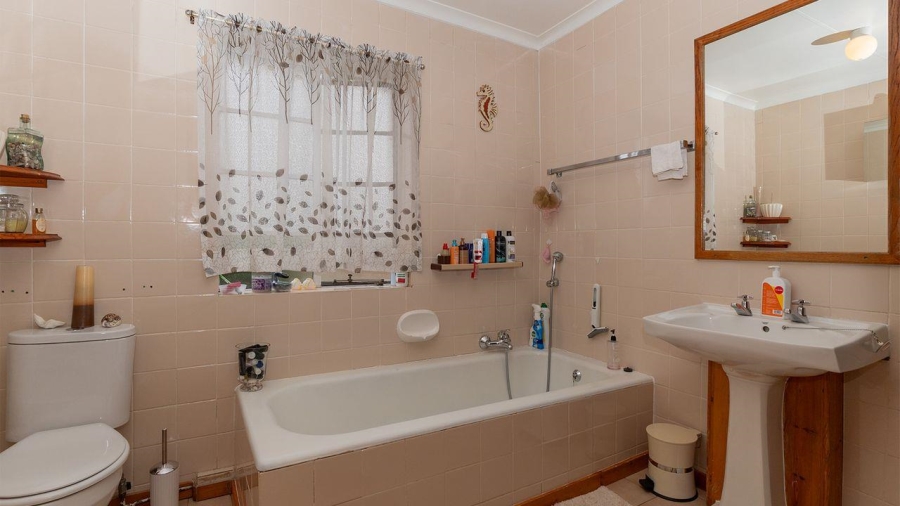 3 Bedroom Property for Sale in Primrose Gauteng