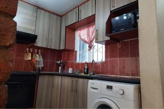 2 Bedroom Property for Sale in Mulbarton Gauteng