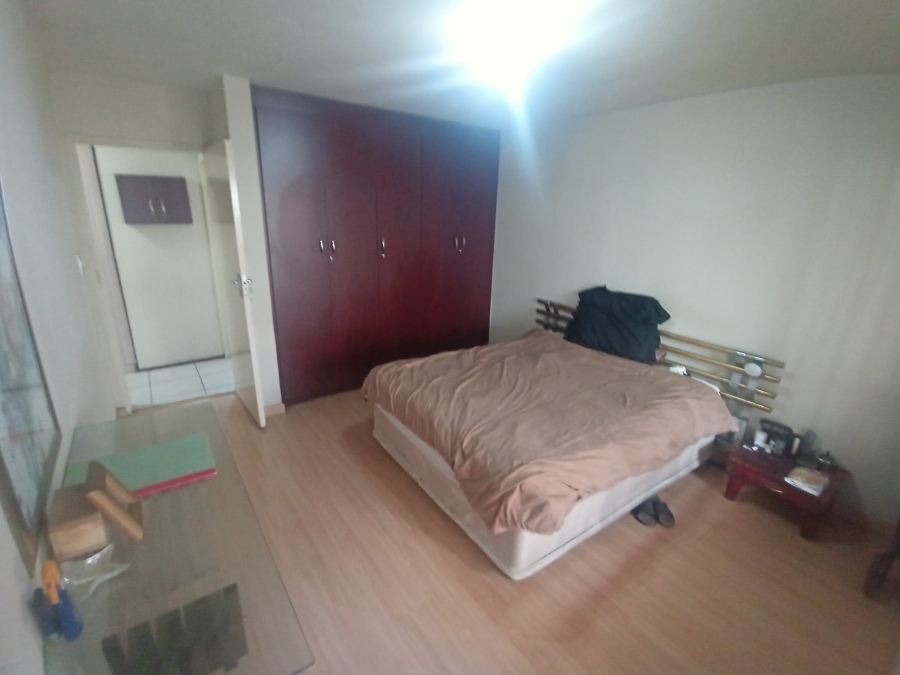 2 Bedroom Property for Sale in Mulbarton Gauteng