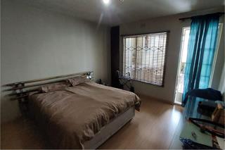 2 Bedroom Property for Sale in Mulbarton Gauteng
