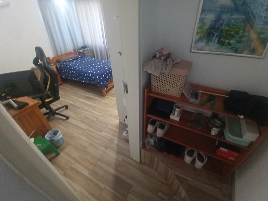 4 Bedroom Property for Sale in Glenvista Gauteng