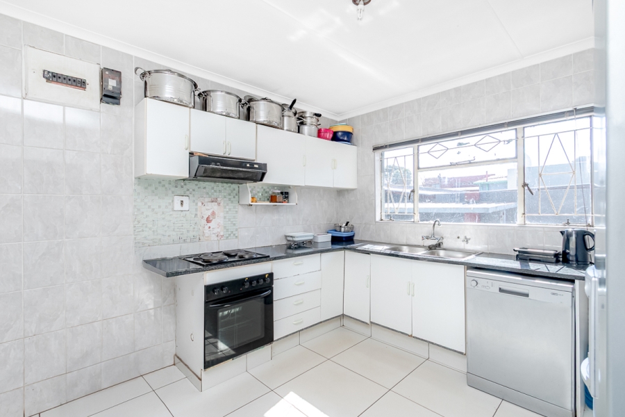 3 Bedroom Property for Sale in Sophiatown Gauteng