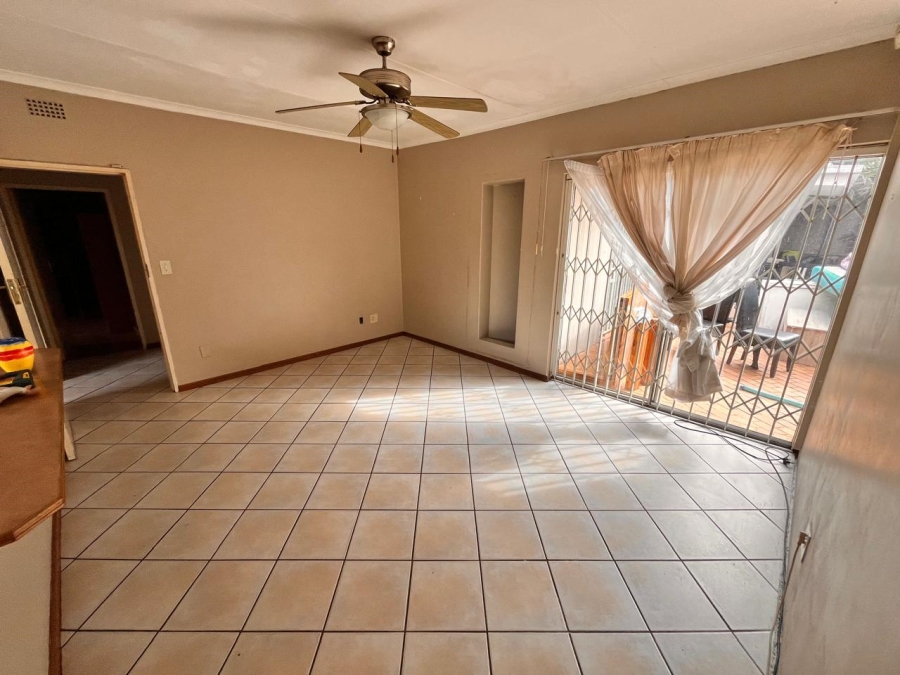 To Let 3 Bedroom Property for Rent in Sharonlea Gauteng