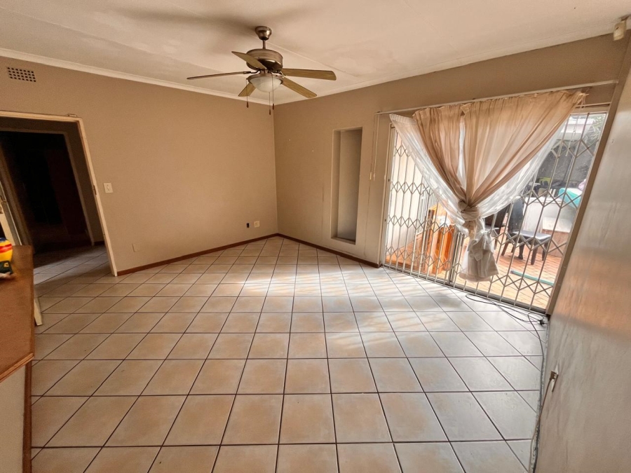 To Let 3 Bedroom Property for Rent in Sharonlea Gauteng