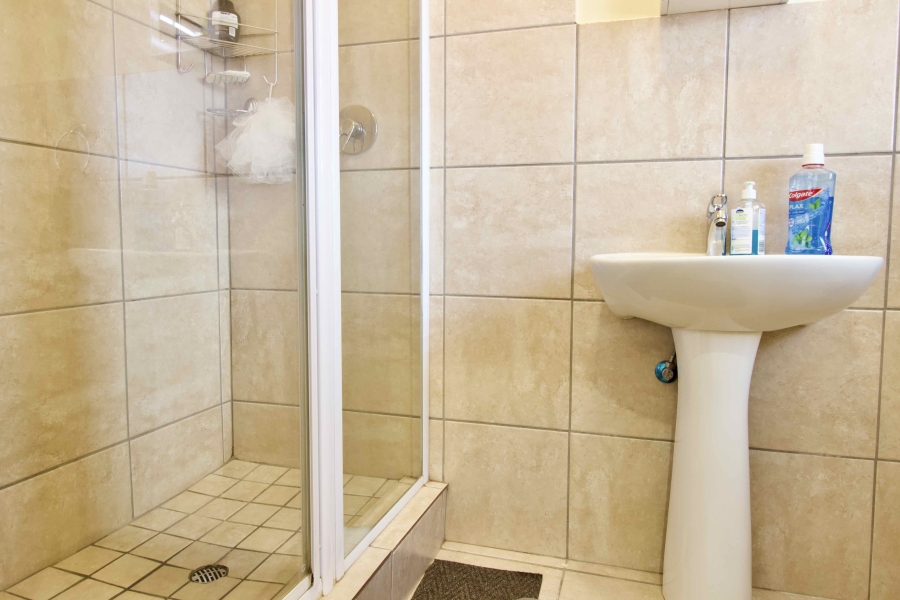 2 Bedroom Property for Sale in Annlin Gauteng
