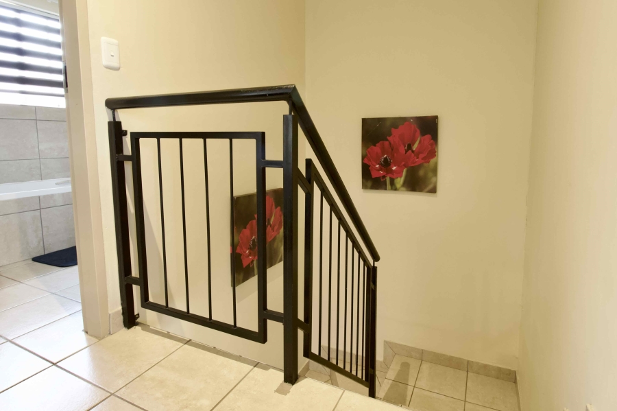 2 Bedroom Property for Sale in Annlin Gauteng