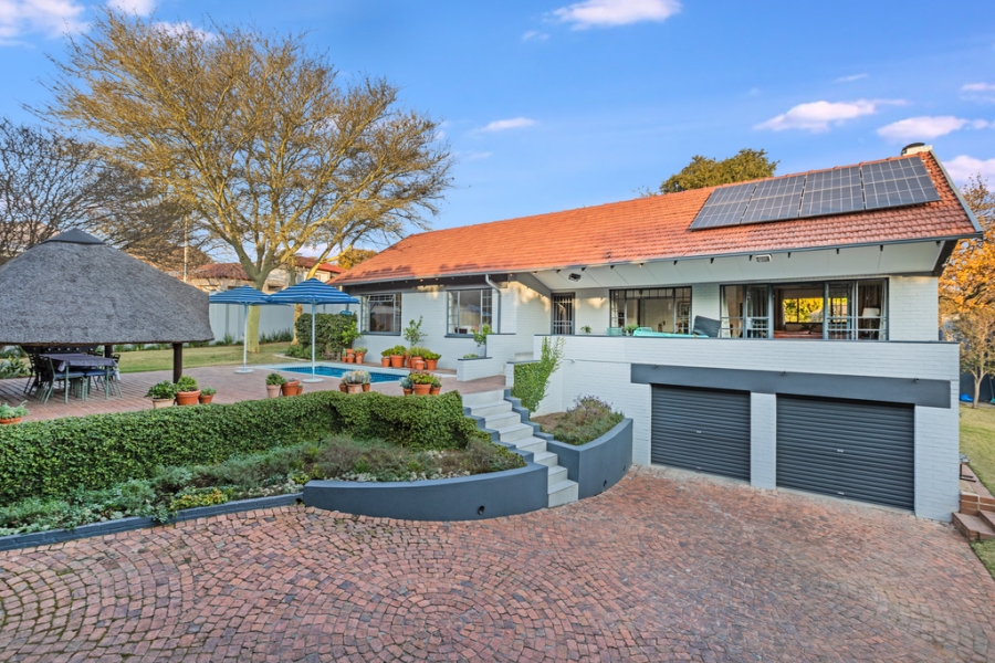 To Let 3 Bedroom Property for Rent in Craighall Park Gauteng