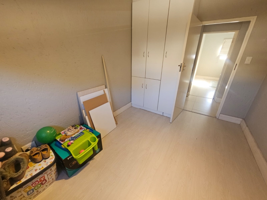 2 Bedroom Property for Sale in Raceview Gauteng
