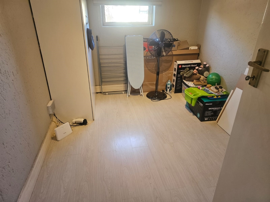 2 Bedroom Property for Sale in Raceview Gauteng