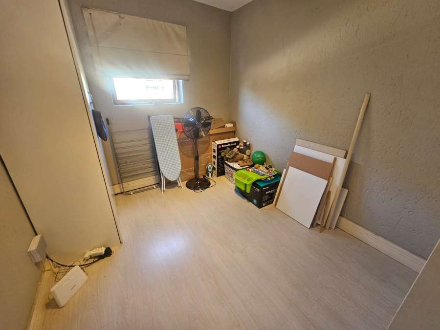 2 Bedroom Property for Sale in Raceview Gauteng