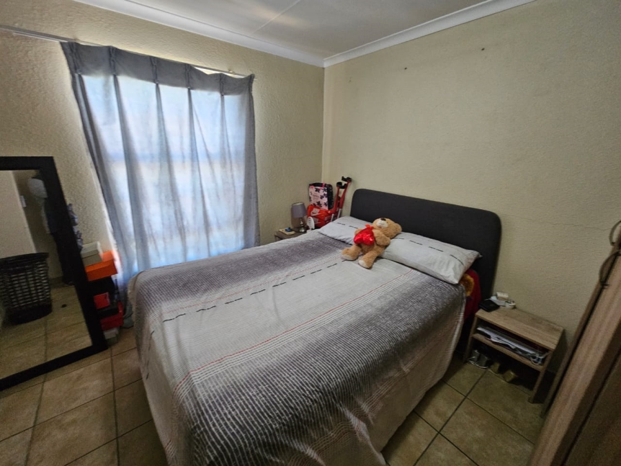 3 Bedroom Property for Sale in Albertsdal Gauteng