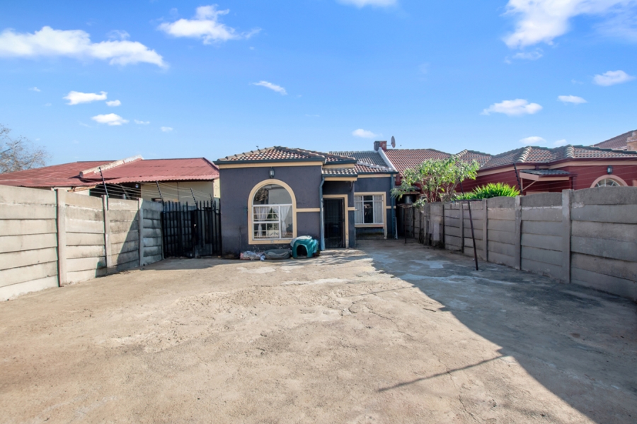 4 Bedroom Property for Sale in Benoni Central Gauteng