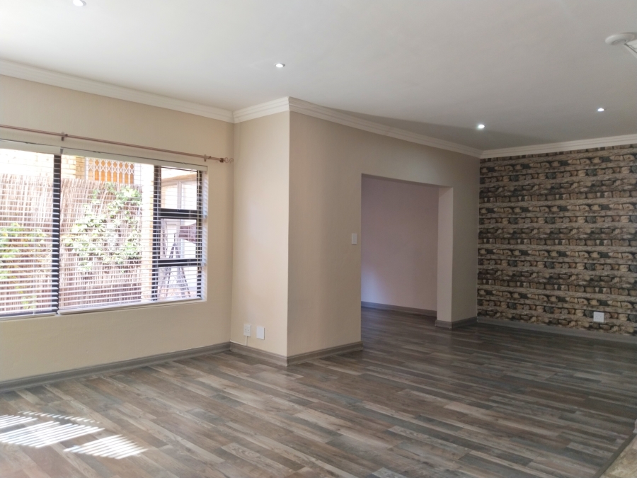 3 Bedroom Property for Sale in Chancliff Ridge Gauteng