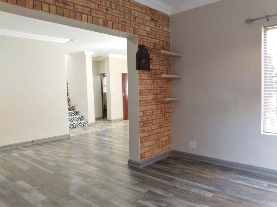 3 Bedroom Property for Sale in Chancliff Ridge Gauteng
